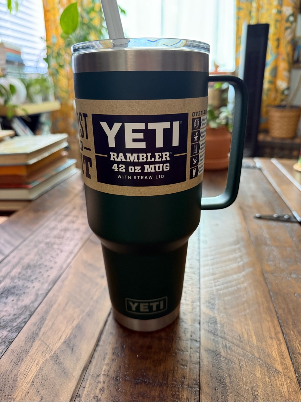 Brand New Yeti Rambler 42 oz Mug - Dark Green with Stainless Accents